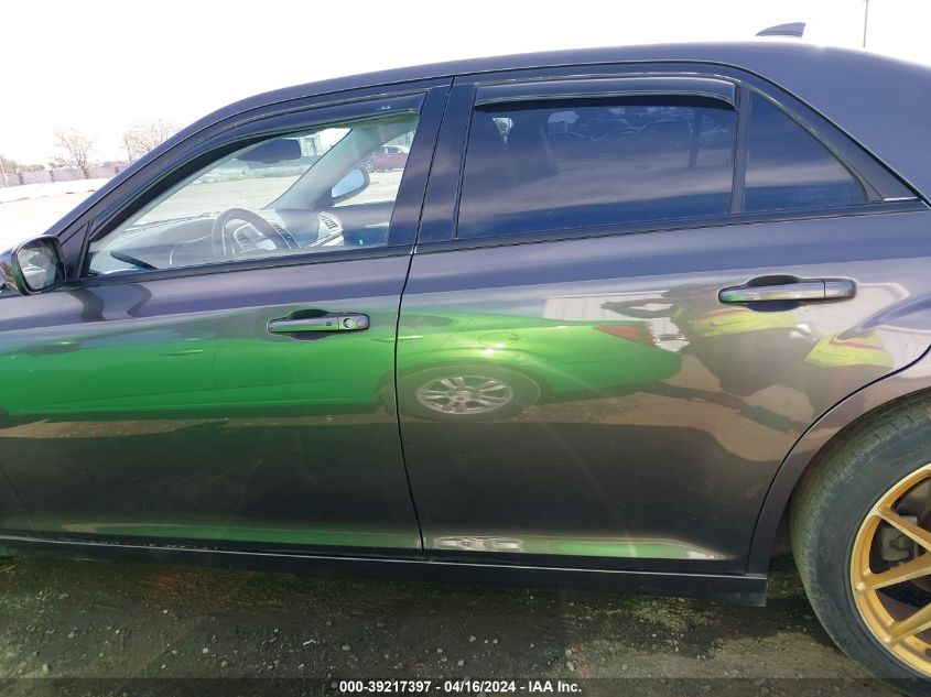 2015 Chrysler 300 Limited VIN: 2C3CCAAG9FH760314 Lot: 39217397