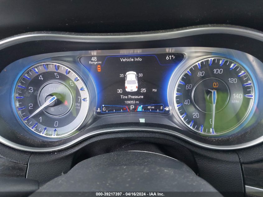 2015 Chrysler 300 Limited VIN: 2C3CCAAG9FH760314 Lot: 39217397