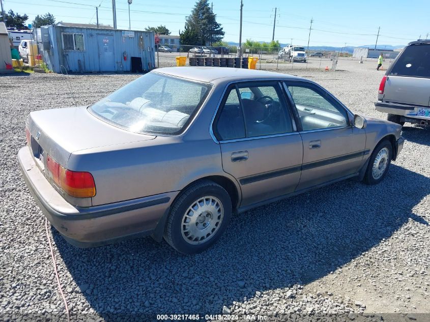 1992 Honda Accord Lx VIN: 1HGCB7653NA215779 Lot: 39217465