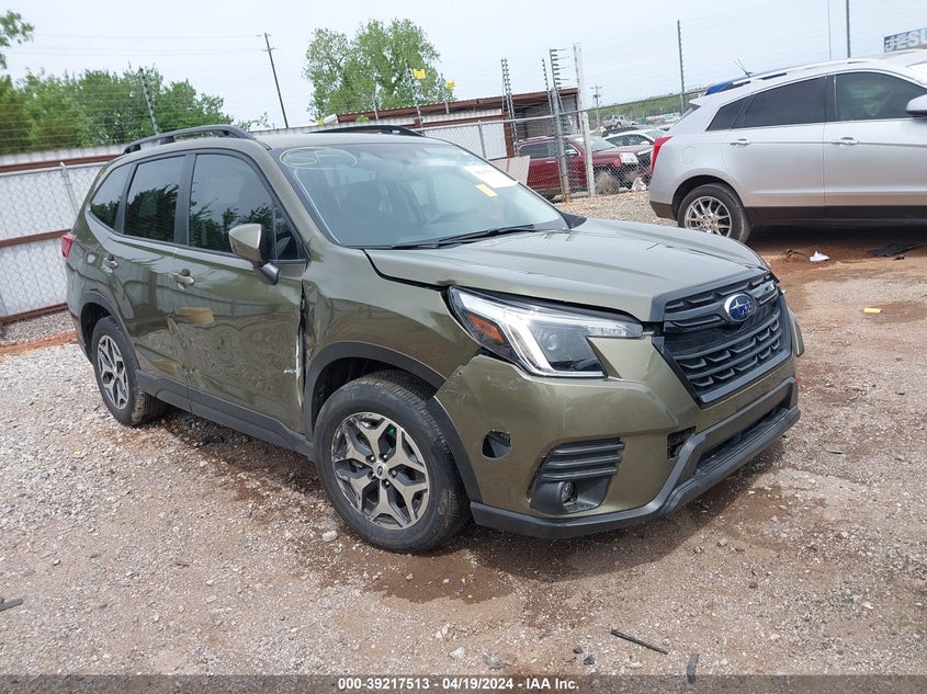 2024 SUBARU FORESTER  (VIN: JF2SKADC6RH421525)