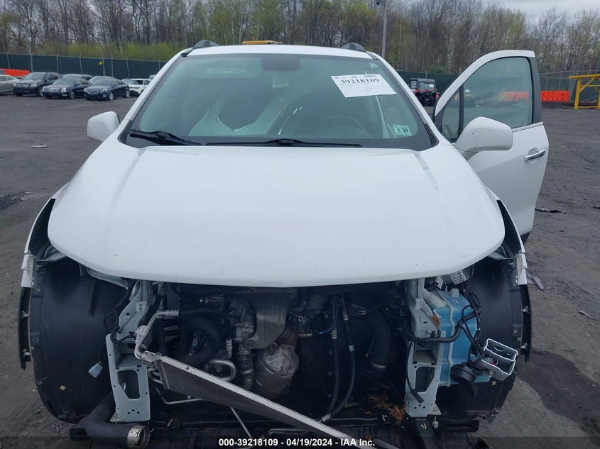 VIN KL7CJPSB7KB942214 2019 CHEVROLET TRAX LT