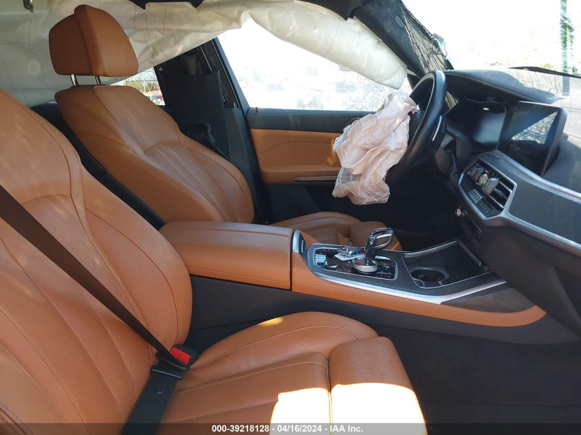 2021 BMW X7 xDrive40I VIN: 5UXCW2C03M9H71672 Lot: 39218128