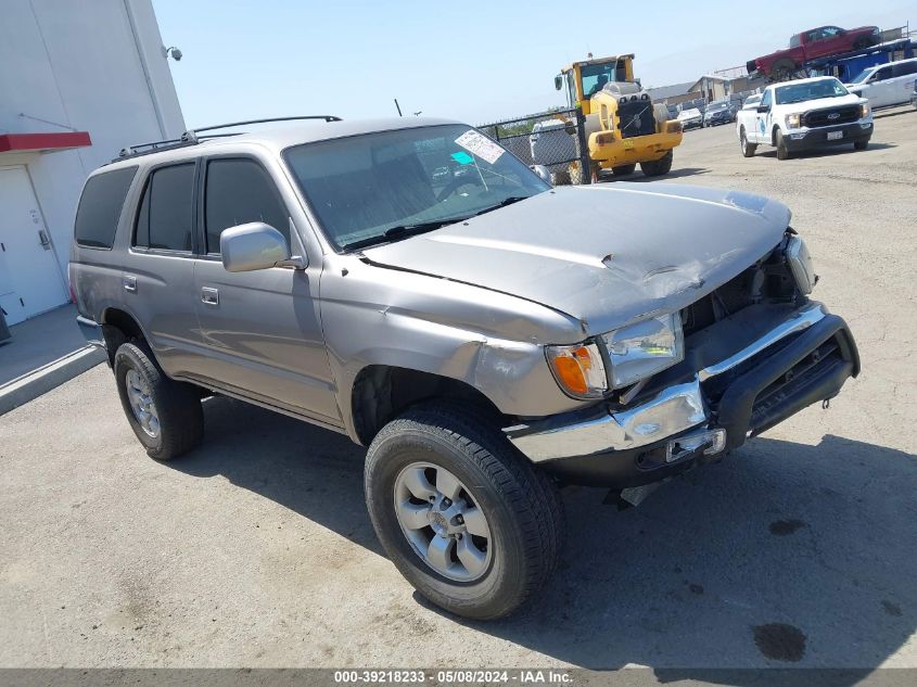 2001 Toyota 4Runner Sr5 V6 VIN: JT3GN86R310208402 Lot: 39218233