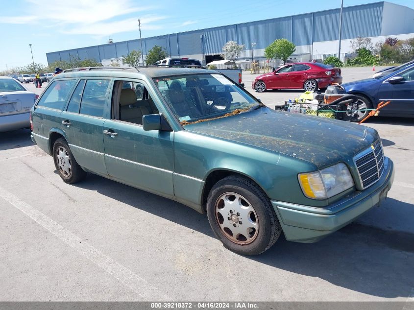 1994 Mercedes-Benz E 320 VIN: WDBEA92EXRF294371 Lot: 39218372