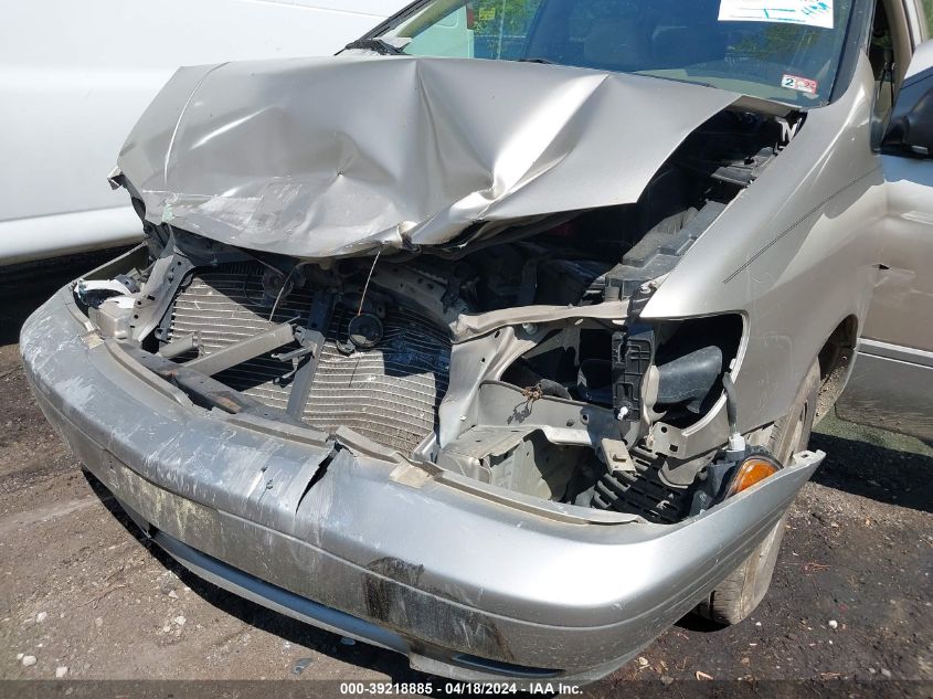 2003 Toyota Sienna Le VIN: 4T3ZF13C03U538201 Lot: 39218885