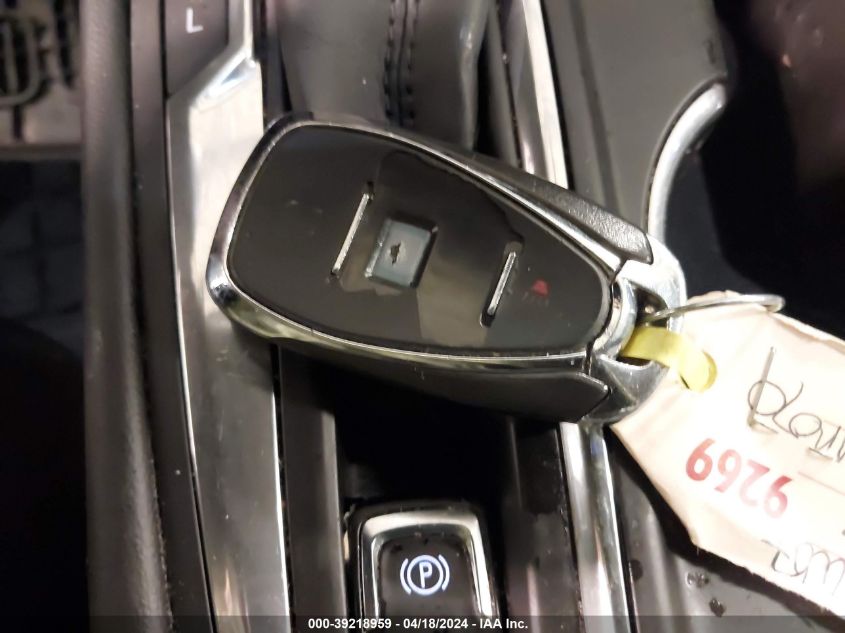 2018 Chevrolet Equinox Lt VIN: 3GNAXJEV3JS529695 Lot: 39218959