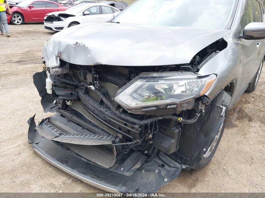 2020 NISSAN ROGUE SV FWD - KNMAT2MT2LP533944