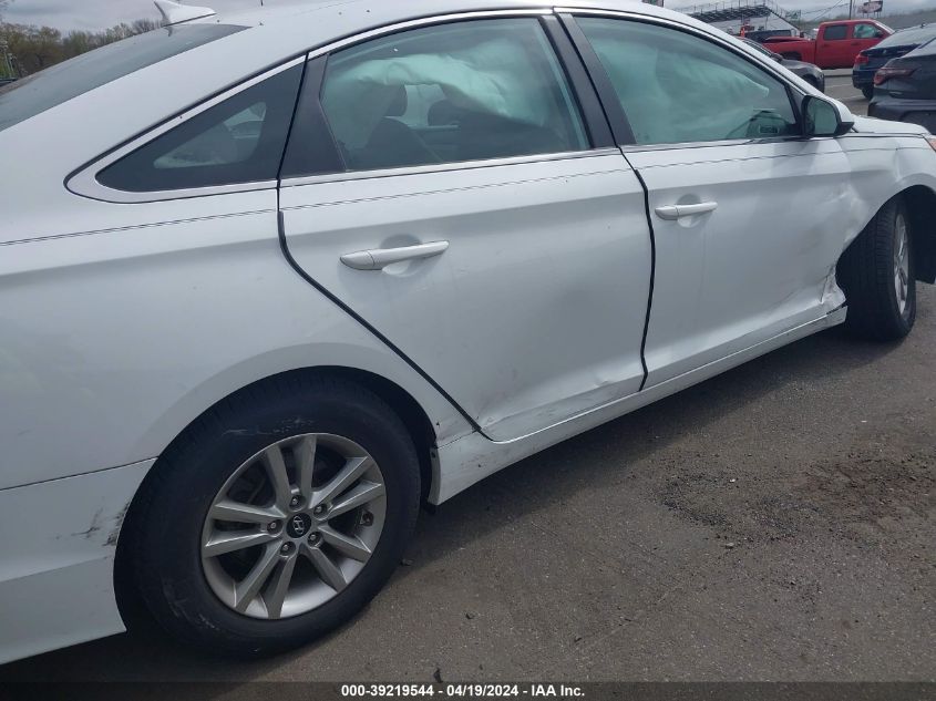 2015 Hyundai Sonata Se VIN: 5NPE24AF3FH150898 Lot: 39219544