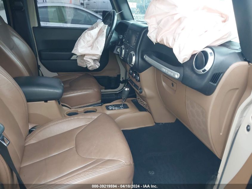 2016 Jeep Wrangler Unlimited Sahara VIN: 1C4BJWEG1GL233098 Lot: 39219594