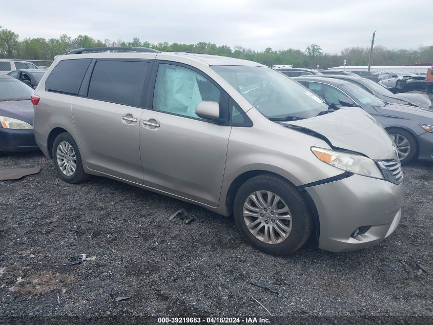 2015 Toyota Sienna Xle 8 Passenger VIN: 5TDYK3DC1FS687627 Lot: 39219683