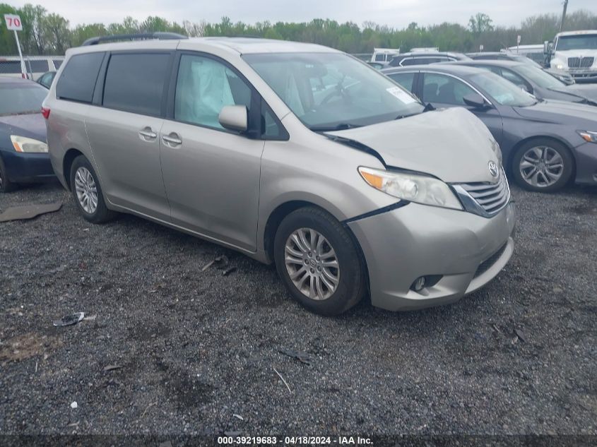 2015 Toyota Sienna Xle 8 Passenger VIN: 5TDYK3DC1FS687627 Lot: 39219683
