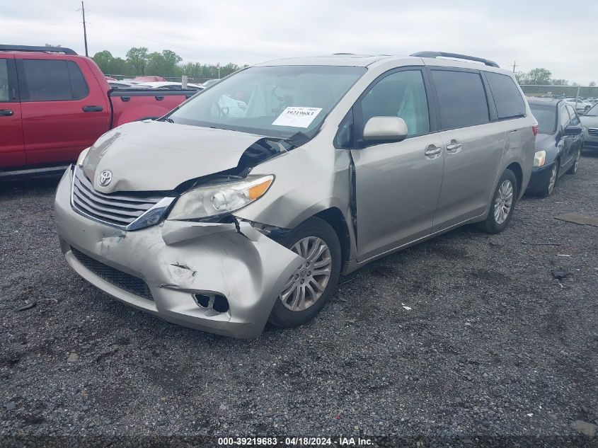 2015 Toyota Sienna Xle 8 Passenger VIN: 5TDYK3DC1FS687627 Lot: 39219683