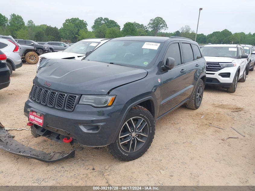 VIN 1C4RJFLG9HC842958 2017 JEEP GRAND CHEROKEE TRAILHAWK 4X4