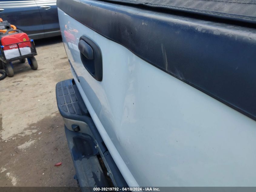 2003 Chevrolet Silverado 2500Hd Lt VIN: 1GCHK23143F174698 Lot: 39219792