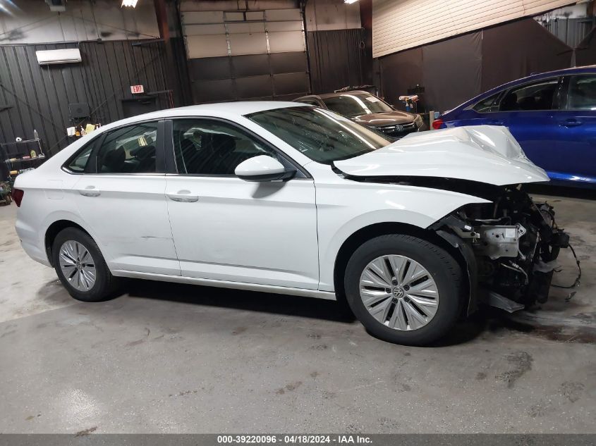 2019 Volkswagen Jetta 1.4T R-Line/1.4T S/1.4T Se VIN: 3VWC57BU0KM241142 Lot: 39220096