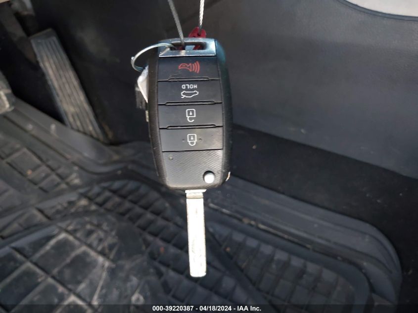 2015 Kia Optima Lx VIN: 5XXGM4A79FG481234 Lot: 39220387