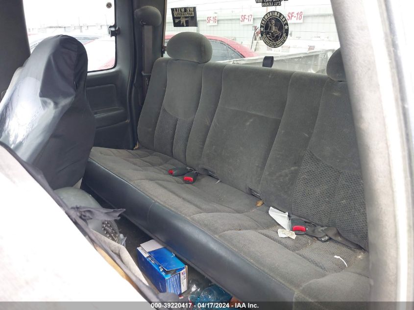 2003 Chevrolet Silverado 1500 Ls VIN: 2GCEC19V531151409 Lot: 39220417