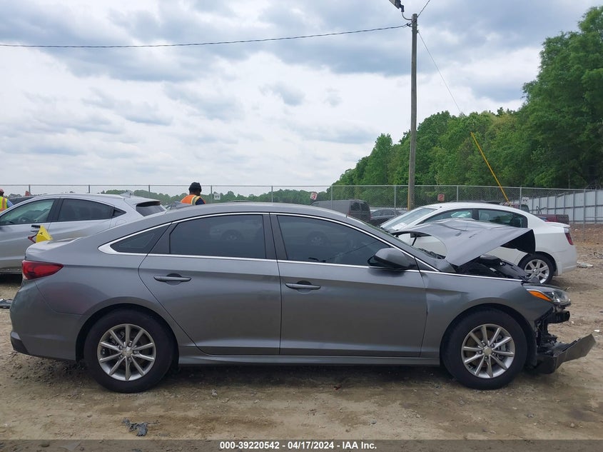 2018 HYUNDAI SONATA SE - 5NPE24AF9JH637788