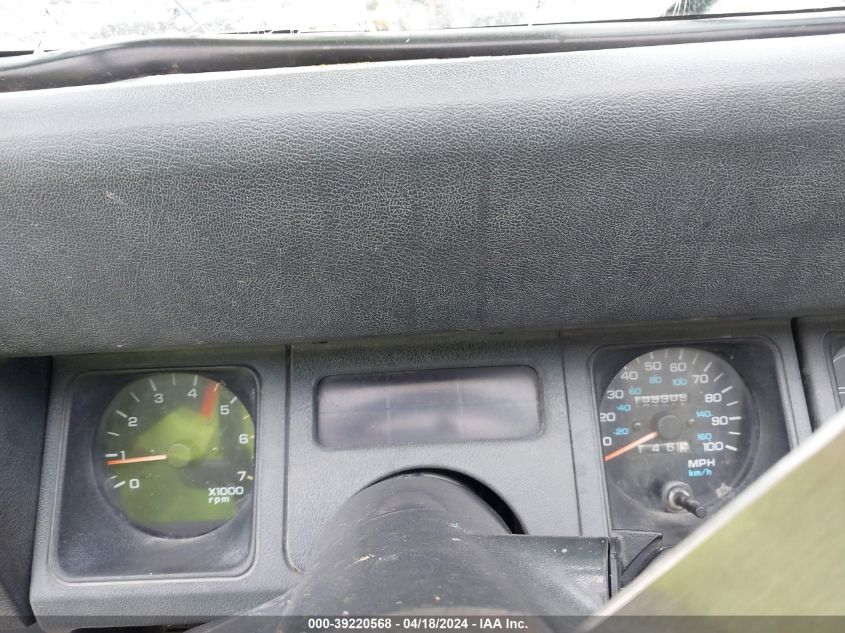 1995 Jeep Wrangler / Yj S/Rio Grande VIN: 1J4FY19P4SP235837 Lot: 39220568