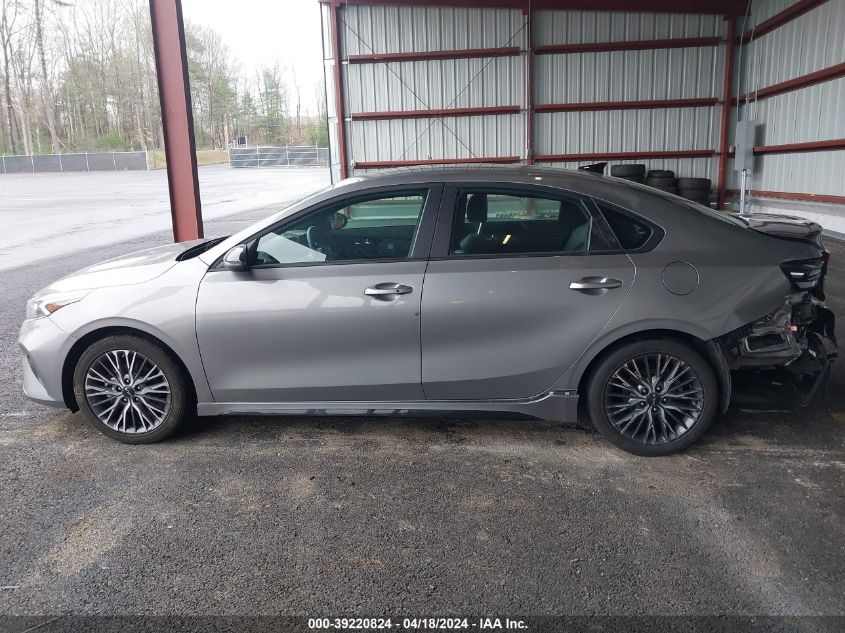 2022 Kia Forte Gt-Line VIN: 3KPF54AD0NE491754 Lot: 39220824