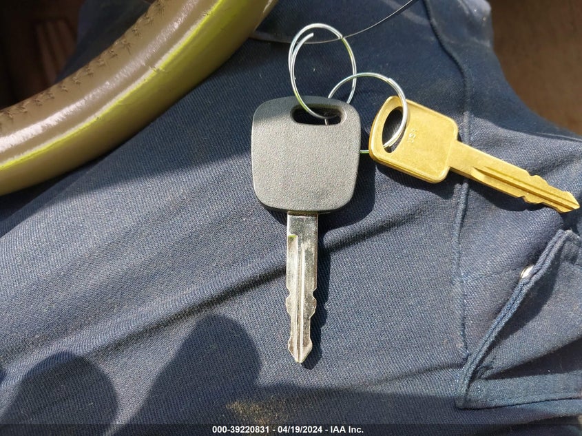 2001 Ford F-150 King Ranch Edition/Lariat/Xlt VIN: 1FTRW08L81KA62319 Lot: 39220831