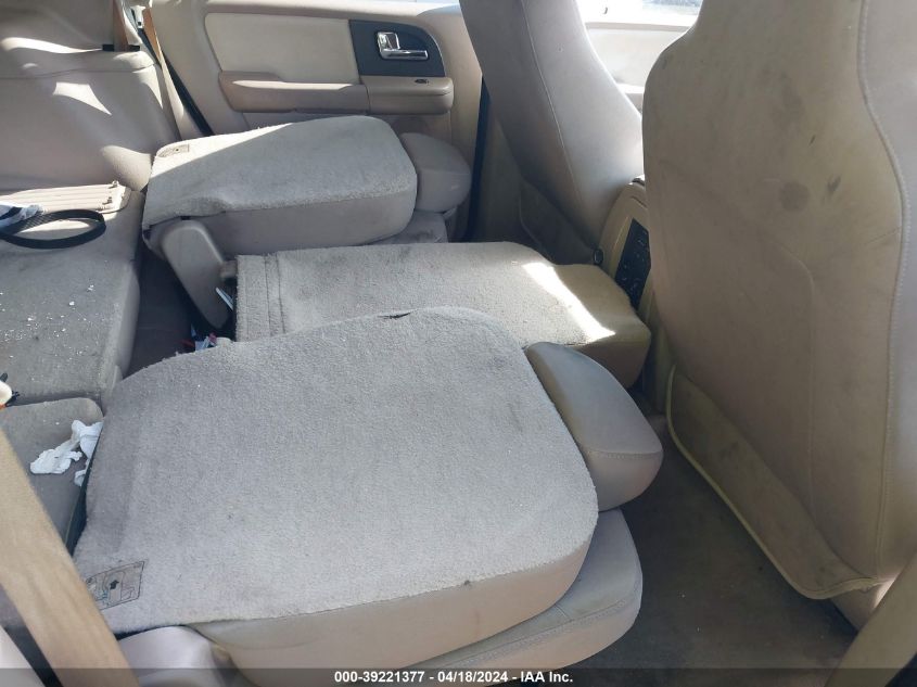 2006 Ford Expedition Xlt/Xlt Sport VIN: 1FMPU15566LA51261 Lot: 39221377