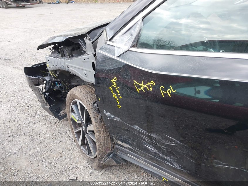 2017 NISSAN ROGUE SL - JN8AT2MV9HW270936