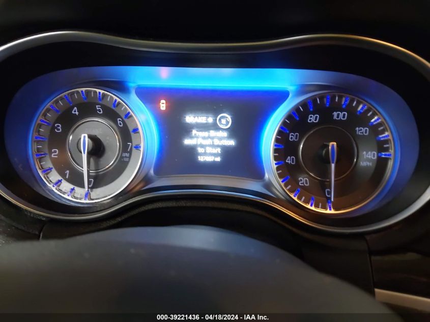 2016 Chrysler 300 Limited VIN: 2C3CCARG1GH208991 Lot: 39221436