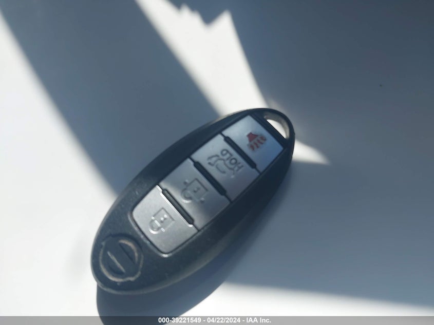 2016 NISSAN ROGUE S/SL/SV - 5N1AT2MT5GC756651