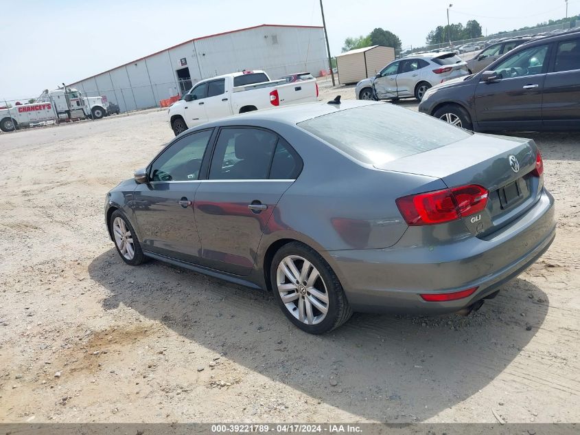 2013 VOLKSWAGEN JETTA GLI - 3VW4A7AJXDM260520