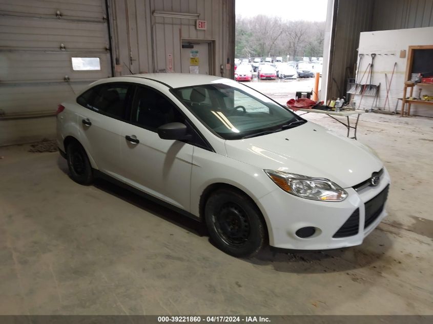 2013 Ford Focus S VIN: 1FADP3E25DL185438 Lot: 39221860