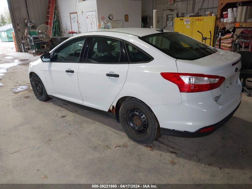 2013 Ford Focus S VIN: 1FADP3E25DL185438 Lot: 39221860