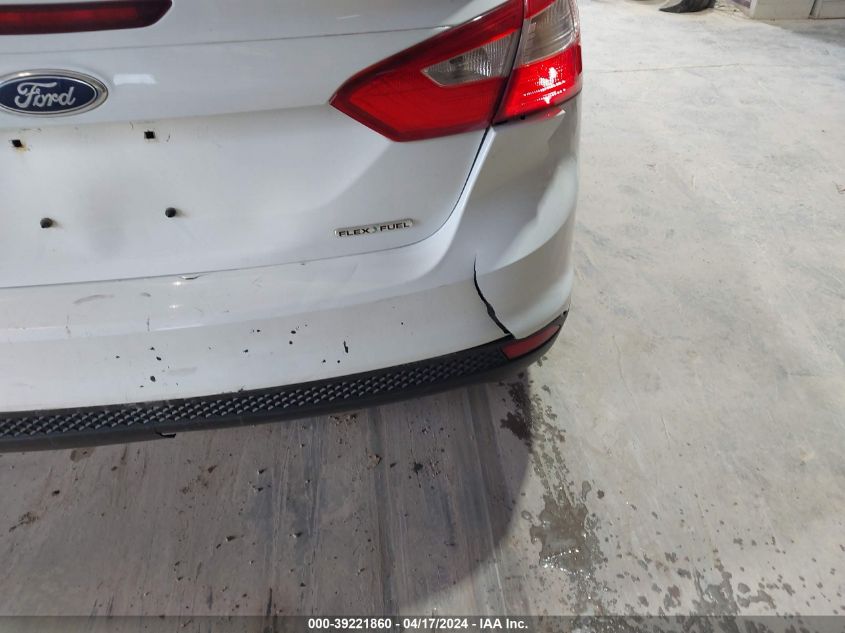 2013 Ford Focus S VIN: 1FADP3E25DL185438 Lot: 39221860