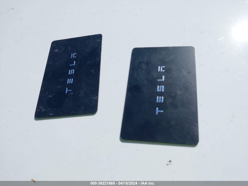 2024 Tesla Model Y Long Range Dual Motor All-Wheel Drive VIN: 7SAYGDEE6RF982886 Lot: 39221865