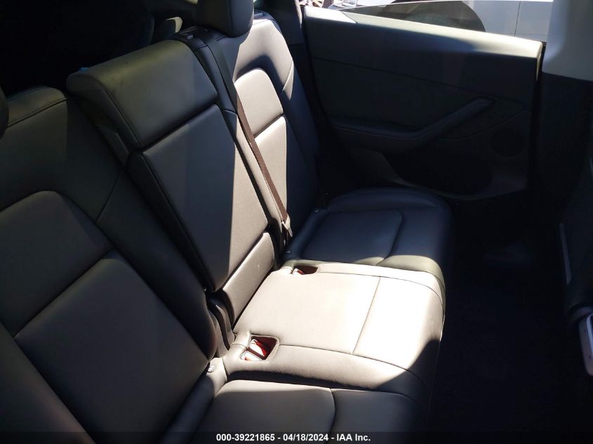 2024 Tesla Model Y Long Range Dual Motor All-Wheel Drive VIN: 7SAYGDEE6RF982886 Lot: 39221865