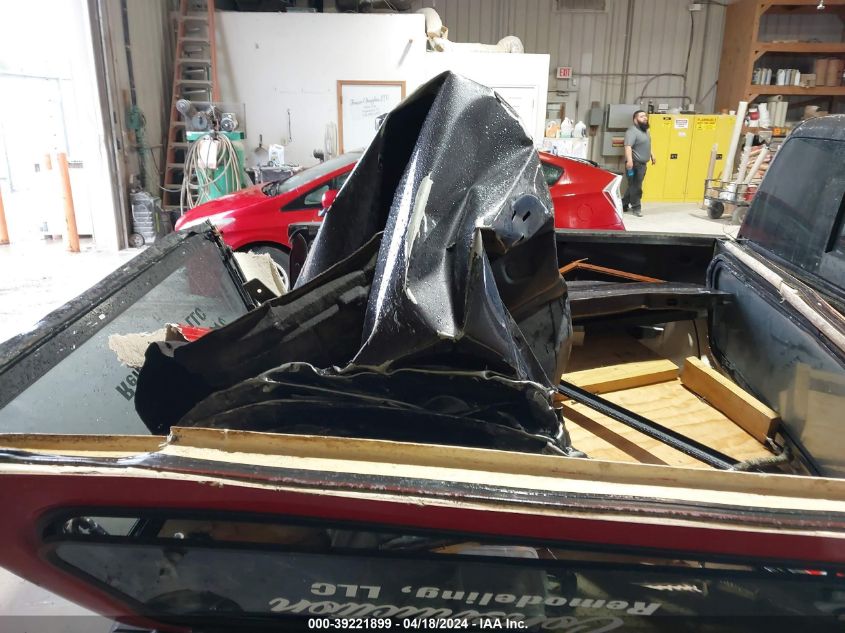 2015 Chevrolet Silverado 1500 2Lt VIN: 3GCUKREC8FG200034 Lot: 39221899