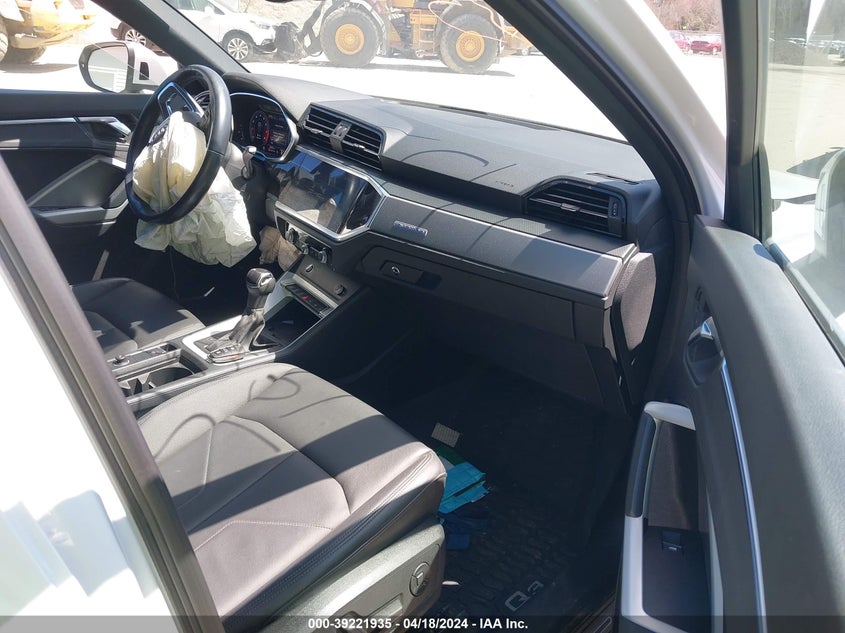 2021 Audi Q3 Premium Plus 45 Tfsi S Line Quattro Tiptronic VIN: WA1EECF31M1046568 Lot: 39221935