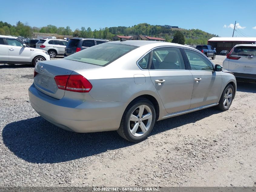 2013 Volkswagen Passat 2.5L Se VIN: 1VWBH7A34DC070220 Lot: 39221947