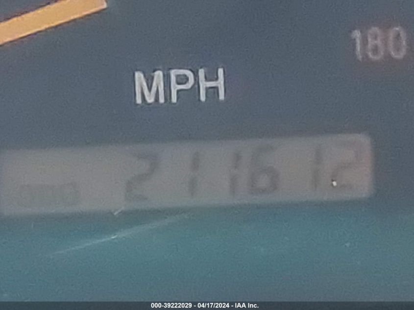 2001 Toyota Tundra Ltd V8 VIN: 5TBBT48131S174866 Lot: 39222029