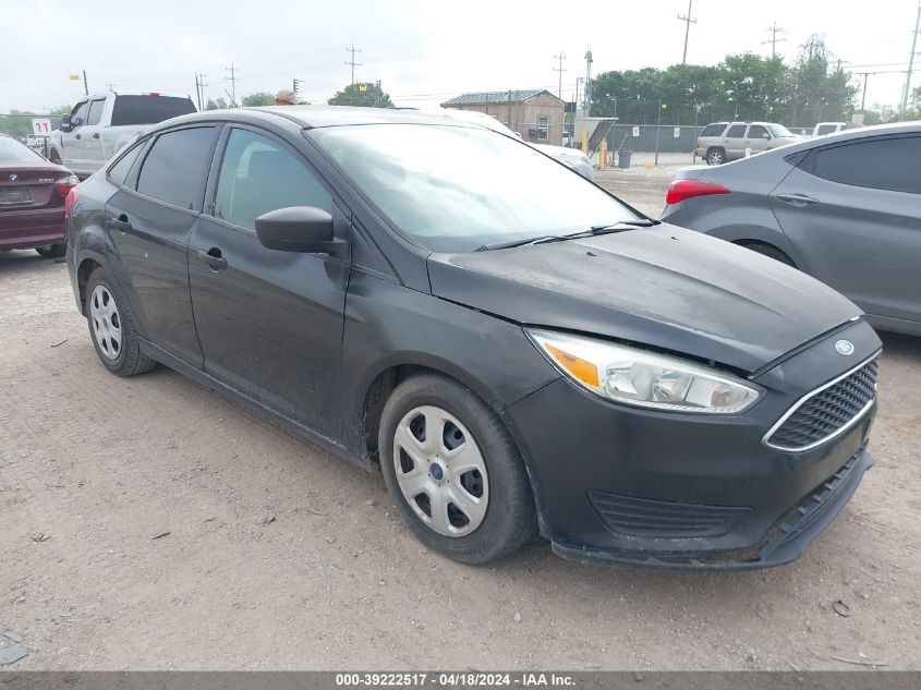 2016 Ford Focus S VIN: 1FADP3E27GL202762 Lot: 39222517