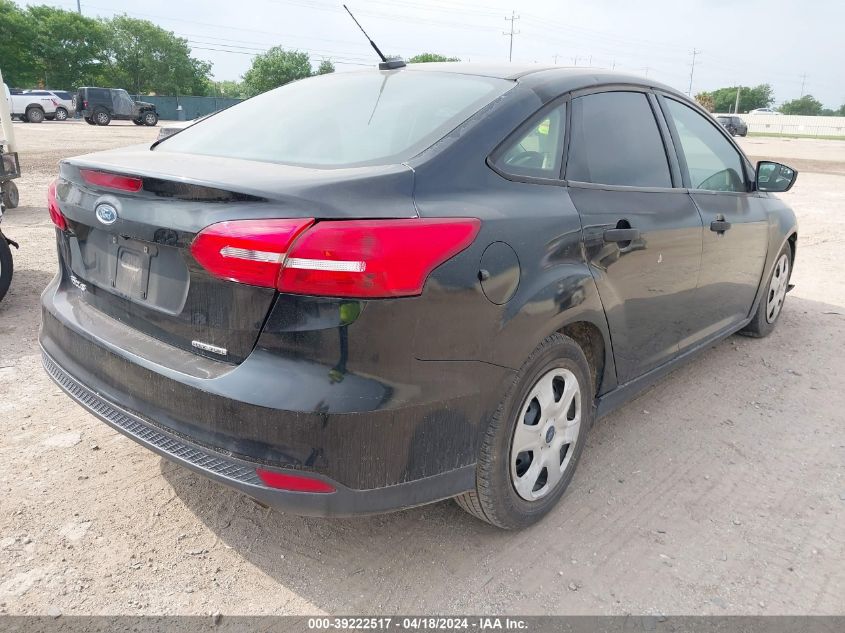 2016 Ford Focus S VIN: 1FADP3E27GL202762 Lot: 39222517