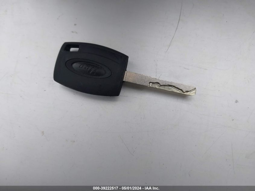 2016 Ford Focus S VIN: 1FADP3E27GL202762 Lot: 39222517