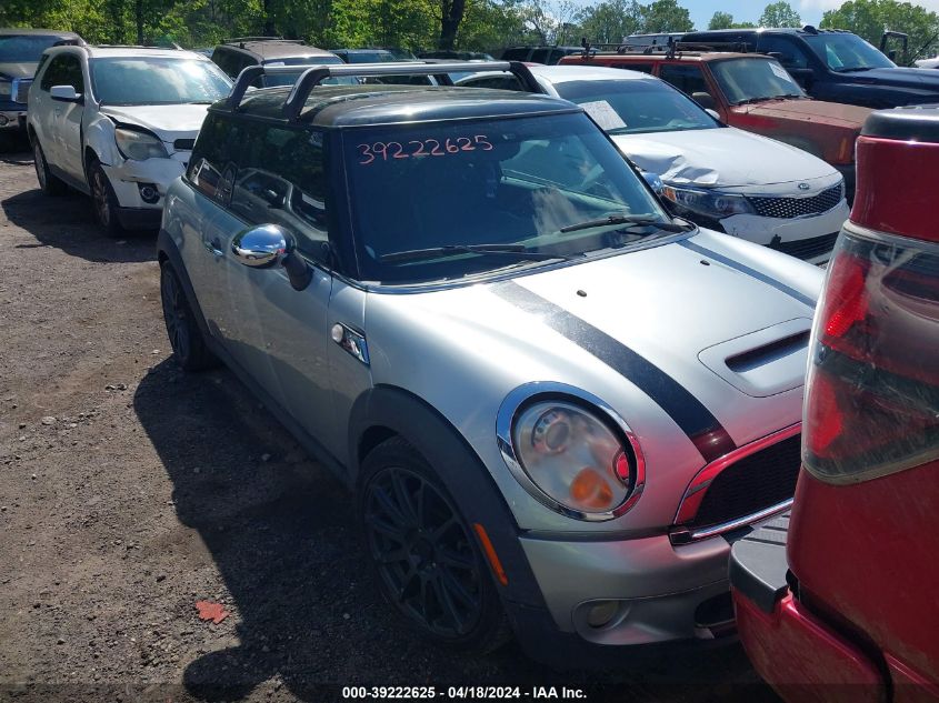 2007 Mini Cooper S VIN: WMWMF73567TL90155 Lot: 39222625