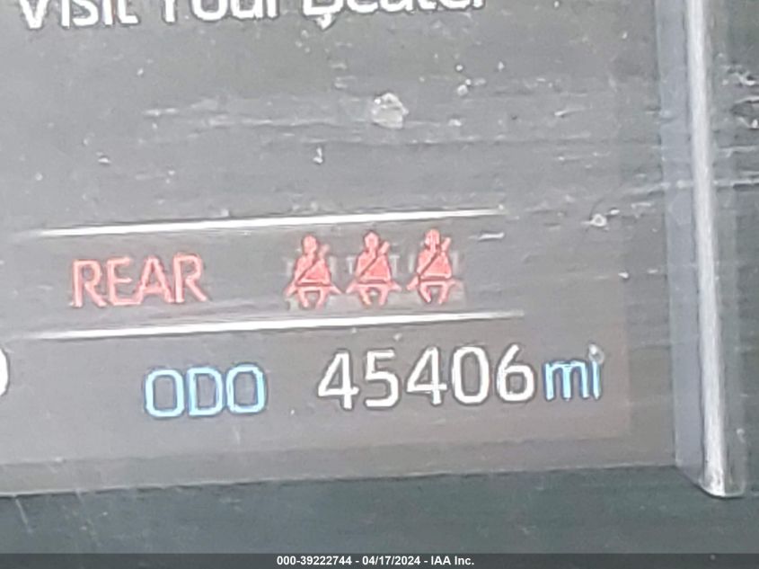 2022 Toyota Venza Le VIN: JTEAAAAHXNJ102740 Lot: 39228660