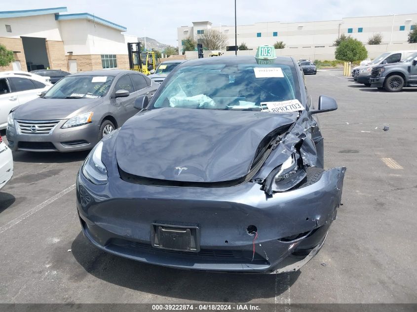 2020 Tesla Model Y Long Range Dual Motor All-Wheel Drive/Performance Dual Motor All-Wheel Drive VIN: 5YJYGDEF7LF004796 Lot: 39222874