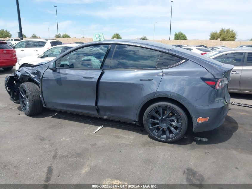 2020 Tesla Model Y Long Range Dual Motor All-Wheel Drive/Performance Dual Motor All-Wheel Drive VIN: 5YJYGDEF7LF004796 Lot: 39222874