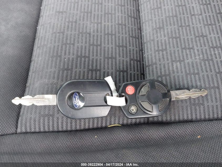 2010 Ford Fusion Se VIN: 3FAHP0HA0AR135983 Lot: 48685374