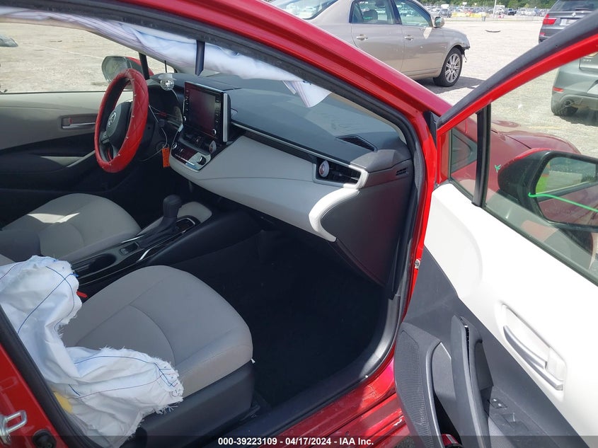 VIN JTDEPRAE7LJ098541 2020 TOYOTA COROLLA LE