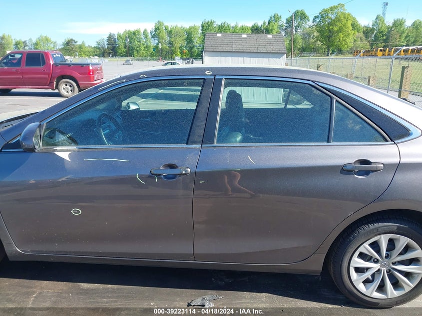 2015 Toyota Camry Le VIN: 4T4BF1FK8FR483018 Lot: 39223114