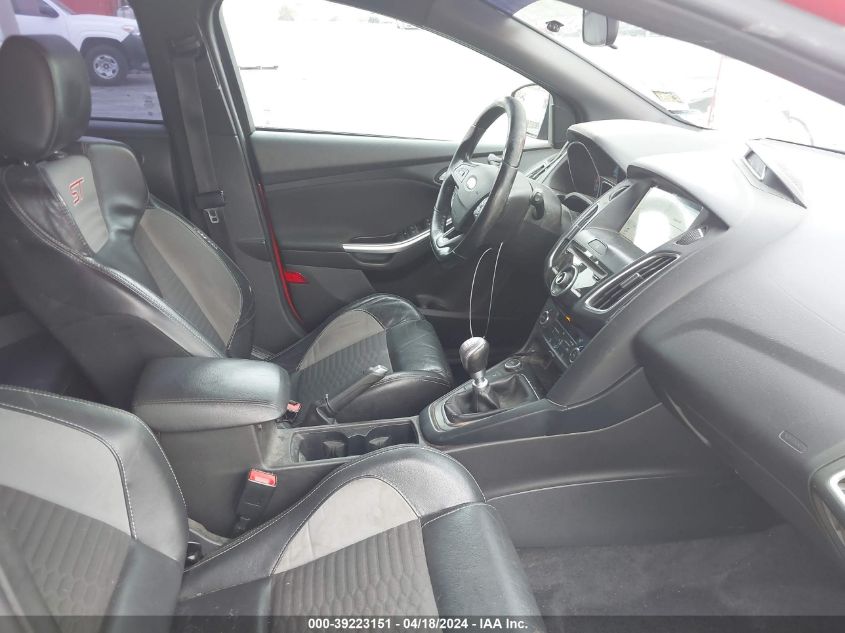 2016 Ford Focus St VIN: 1FADP3L94GL258612 Lot: 39236496